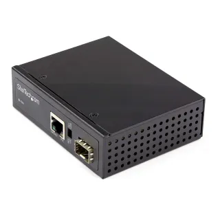 FIBER TO ETHERNET MEDIA CONVERTER EXTENDS NETWORKS & CONVERTS FIBER TO COPPER  -