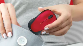 WRLS MOUSE M317 BLACK           SMOOTH RELIABLE TRAVEL MOUSE